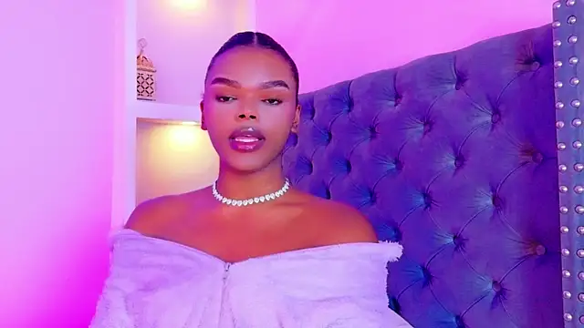 CamiEstrada online show from December 2025 02:16:02 AM