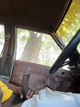 Hardguyy online show from April 2026 07:51:01 PM