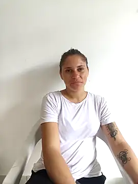 Scarlett-Leh online show from December 2025 12:29:01 PM