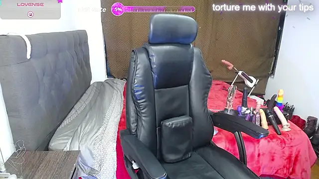 girl naugthy online show from February 2026 01:50:02 AM