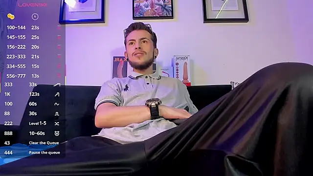  hairybeard  online show from September 2025 07:46:02 PM
