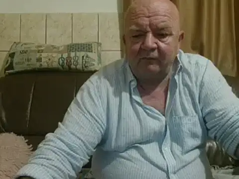 Snapshot of fullballs6 chatting on January 2025 03:55:02 AM fullballs6 online show from January 2025 03:55:02 AM