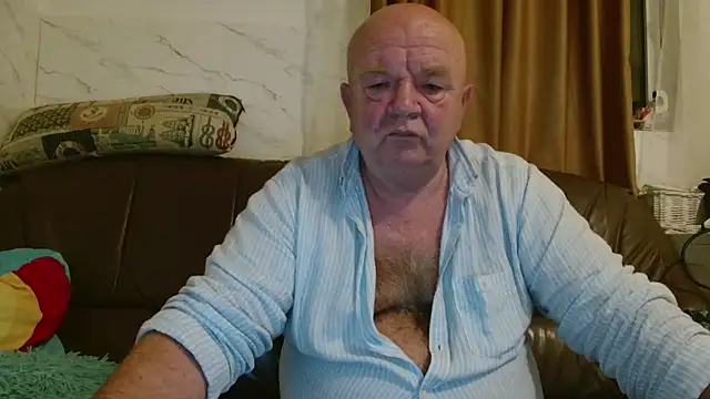 fullballs6 online show from December 2025 03:55:01 AM