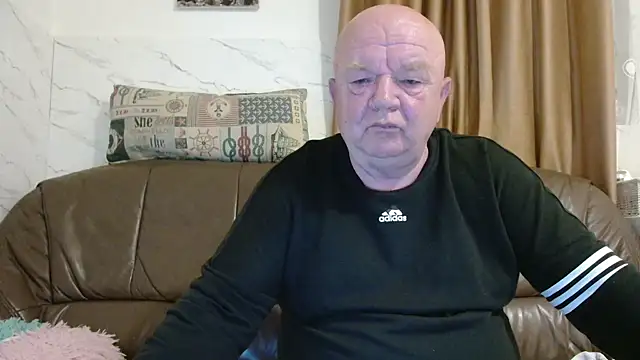 fullballs6 online show from March 2026 02:48:01 AM