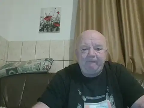 Snapshot of fullballs6 chatting on February 2025 03:31:02 AM fullballs6 online show from February 2025 03:31:02 AM