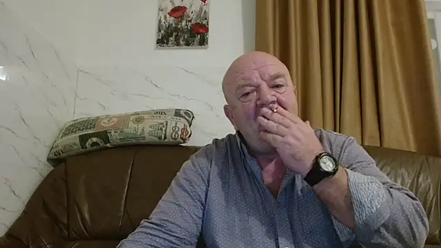 fullballs6 online show from December 2025 02:55:01 AM