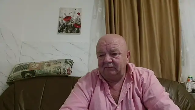 Snapshot of fullballs6 chatting on November 2025 03:07:01 AM fullballs6 online show from November 2025 03:07:01 AM