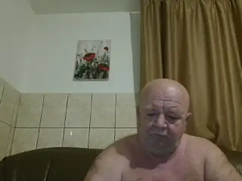 Snapshot of fullballs6 chatting on February 2025 03:37:02 AM fullballs6 online show from February 2025 03:37:02 AM