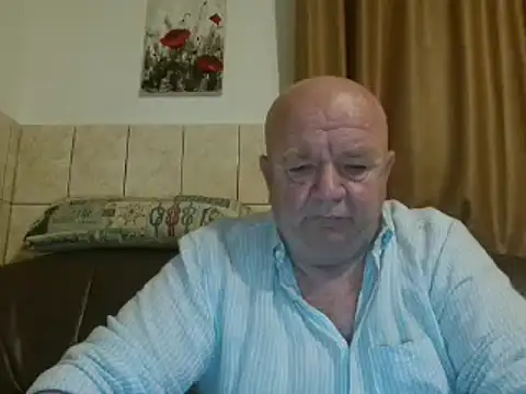 Snapshot of fullballs6 chatting on February 2025 01:12:02 AM fullballs6 online show from February 2025 01:12:02 AM