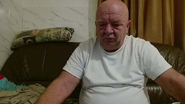 fullballs6 online show from February 2026 03:50:02 AM