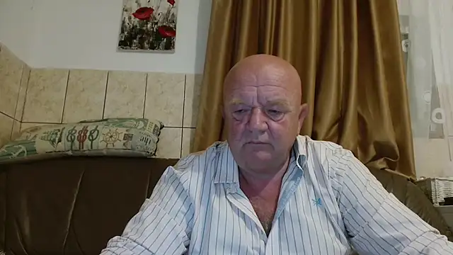 Snapshot of fullballs6 chatting on September 2025 02:16:02 AM fullballs6 online show from September 2025 02:16:02 AM