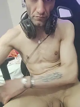 Aktorihannxh online show from April 2026 12:07:01 AM