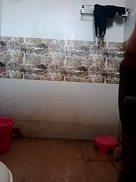 wildfox566 online show from December 2025 03:56:01 AM