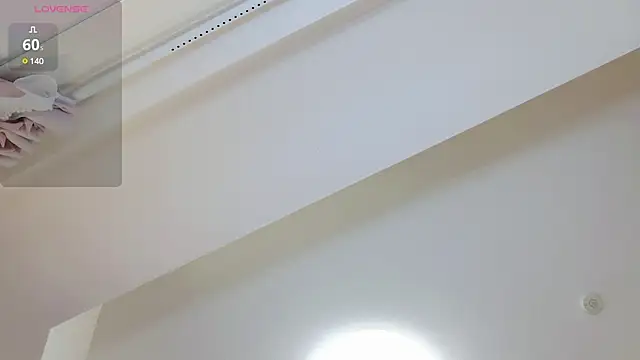 Snapshot of cohaku_329 chatting on January 2025 12:09:02 PM cohaku 329 online show from January 2025 12:09:02 PM