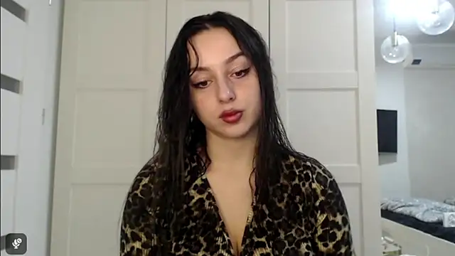 Snapshot of courtneyPerfect chatting on December 2025 03:00:01 PM courtneyPerfect online show from December 2025 03:00:01 PM