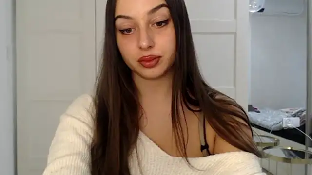 Snapshot of courtneyPerfect chatting on October 2025 02:38:01 PM courtneyPerfect online show from October 2025 02:38:01 PM