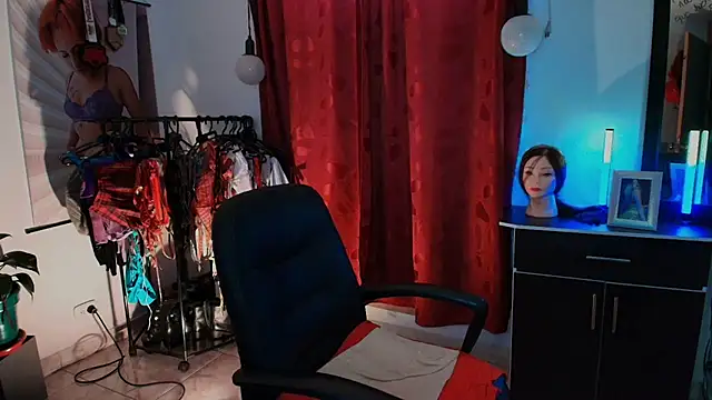 TinnaDawsom online show from January 2026 10:35:01 PM