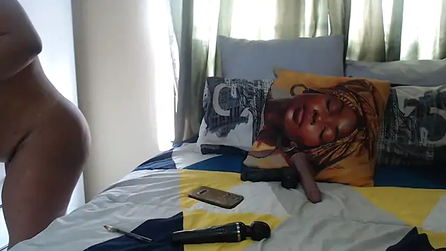 Foxybrownxx1 online show from October 2025 06:55:01 AM