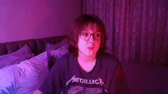 Snapshot of Rudy_02 chatting on February 2026 12:43:01 AM Rudy 02 online show from February 2026 12:43:01 AM