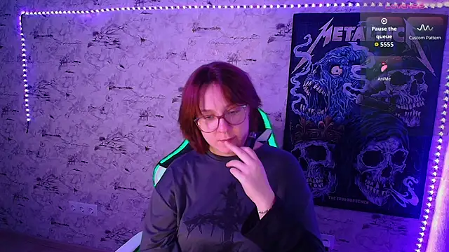 Rudy 02 online show from March 2026 11:21:02 PM