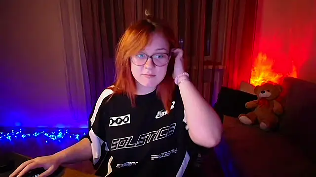 Snapshot of Rudy_02 chatting on December 2025 06:52:01 PM Rudy 02 online show from December 2025 06:52:01 PM