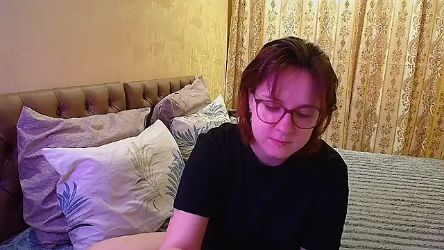 Snapshot of Rudy_02 chatting on February 2026 05:37:01 AM Rudy 02 online show from February 2026 05:37:01 AM