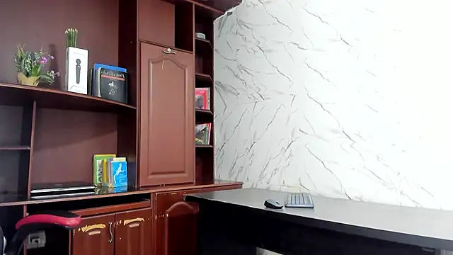 MirandaRossi online show from December 2025 03:20:02 AM