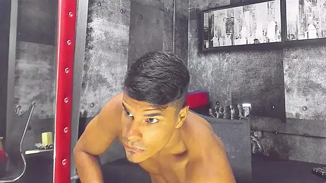 Derek Lustfordx online show from March 2025 11:22:02 AM