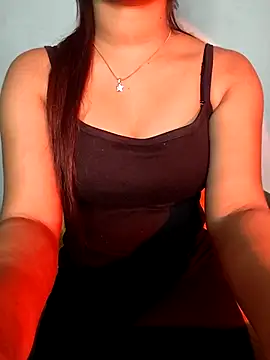 Snapshot of QueenOfHeart_07 chatting on February 2025 03:22:01 PM QueenOfHeart 07 online show from February 2025 03:22:01 PM
