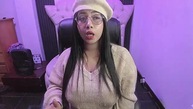 Sexy cristall  online show from July 2026 08:48:01 PM