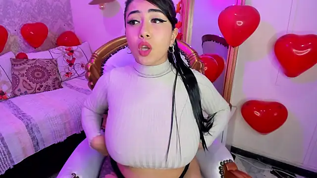 Snapshot of Sexy_cristall_ chatting on February 2025 10:58:01 PM Sexy cristall online show from February 2025 10:58:01 PM