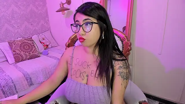Snapshot of Sexy_cristall_ chatting on March 2025 10:05:02 AM Sexy cristall online show from March 2025 10:05:02 AM