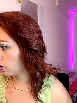 nix white online show from November 2025 03:44:01 PM