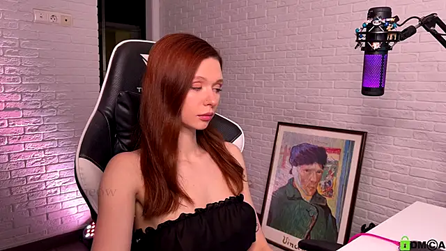 Snapshot of mirai_meeow chatting on December 2024 03:02:02 PM mirai meeow online show from December 2024 03:02:02 PM