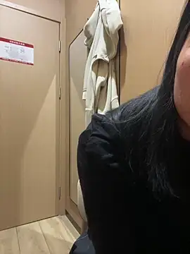 zqq5522 online show from February 2026 08:28:01 AM