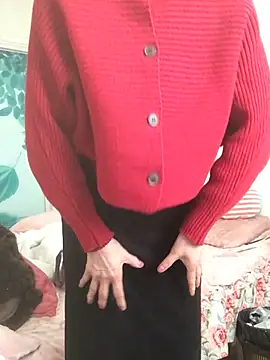 Snapshot of MaMa_1960 chatting on January 2025 02:19:02 AM MaMa 1960 online show from January 2025 02:19:02 AM