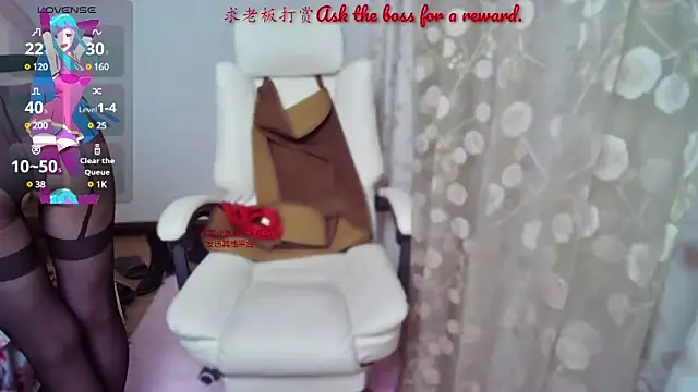 Snapshot of MaMa_1960 chatting on December 2024 05:00:01 PM MaMa 1960 online show from December 2024 05:00:01 PM