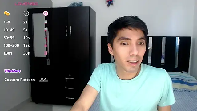 Snapshot of Marcosdfreitas chatting on October 2025 10:17:02 PM Marcosdfreitas online show from October 2025 10:17:02 PM