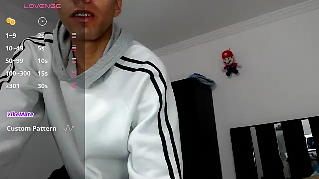 Snapshot of Marcosdfreitas chatting on September 2025 12:17:01 AM Marcosdfreitas online show from September 2025 12:17:01 AM