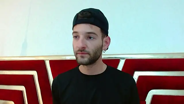 Snapshot of Christopher_saint chatting on April 2026 01:01:02 PM Christopher saint online show from April 2026 01:01:02 PM