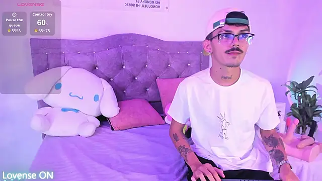 Ocsanis69 online show from February 2026 02:00:01 AM