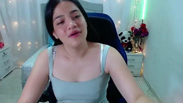 Snapshot of Alison_girl20 chatting on March 2025 12:11:01 AM Alison girl20 online show from March 2025 12:11:01 AM