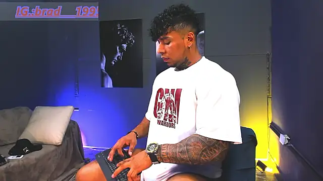 bradley smith online show from February 2026 12:34:02 AM