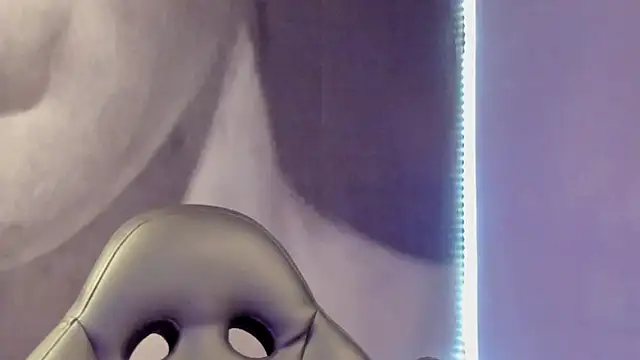 Snapshot of bradley_smith chatting on March 2025 11:49:01 PM bradley smith online show from March 2025 11:49:01 PM