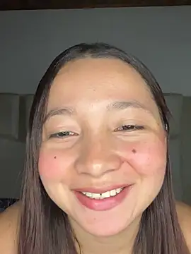 queen angelique online show from January 2026 11:22:02 PM