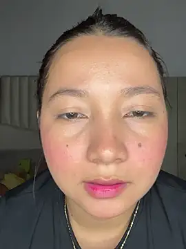 queen angelique online show from January 2026 12:25:01 AM