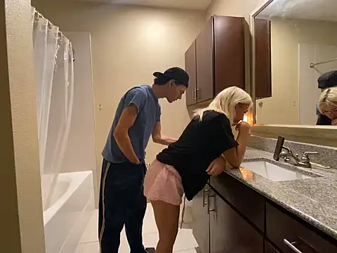 girlfriendmissy online show from February 2025 10:22:02 PM