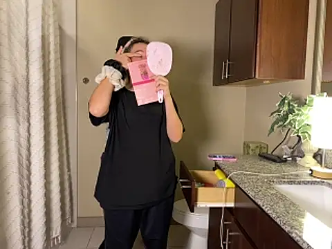 girlfriendmissy online show from March 2026 10:46:02 PM