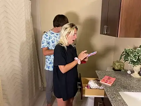 girlfriendmissy online show from March 2026 11:05:01 PM