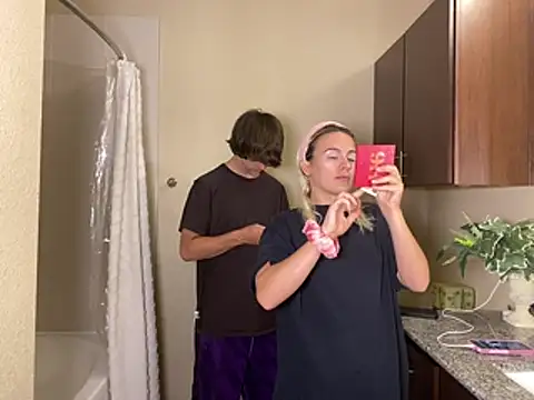 girlfriendmissy online show from March 2026 07:48:02 PM